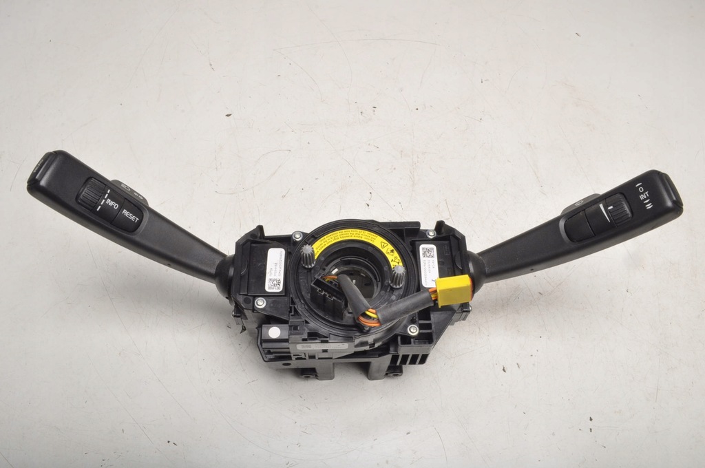 фото №1, Volvo s60 ii переключатель комбинированный 31313818 лента