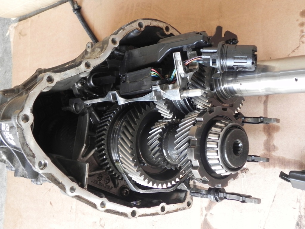 фото №6, Audi a6 c7 a7 c7 3.0tdi plw коробка передач передач запчасти 0b5301383l