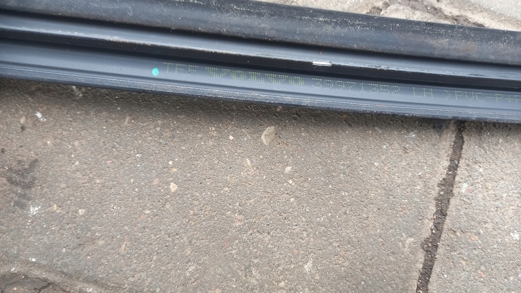 фото №5, Молдинг дахова ліва задня volvo s60 02r