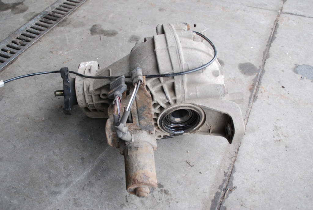 Купити Mercedes ml gl 164 3,2 cdi w164 міст диференціал блокування