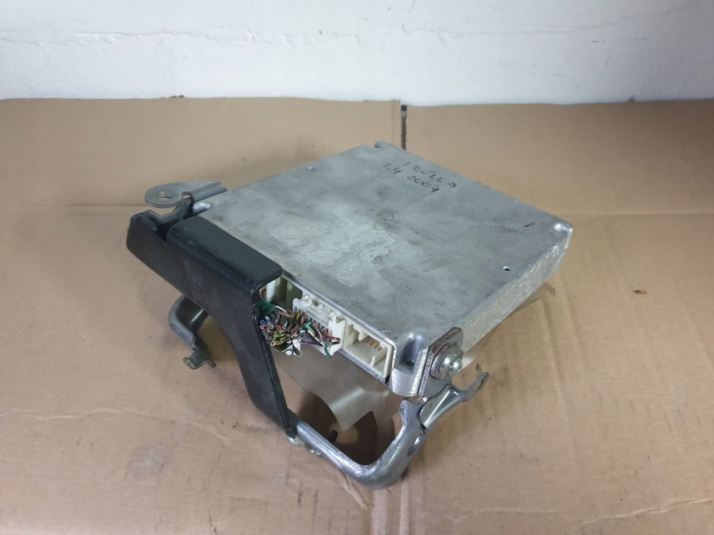 фото №1, Бортовой компьютер двигателя toyota corolla e12 1,4 vvt-i
