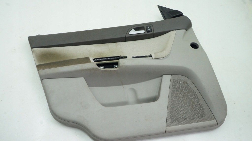 фото №1, Volvo v50 s40 обшивка лівий перед передній beż