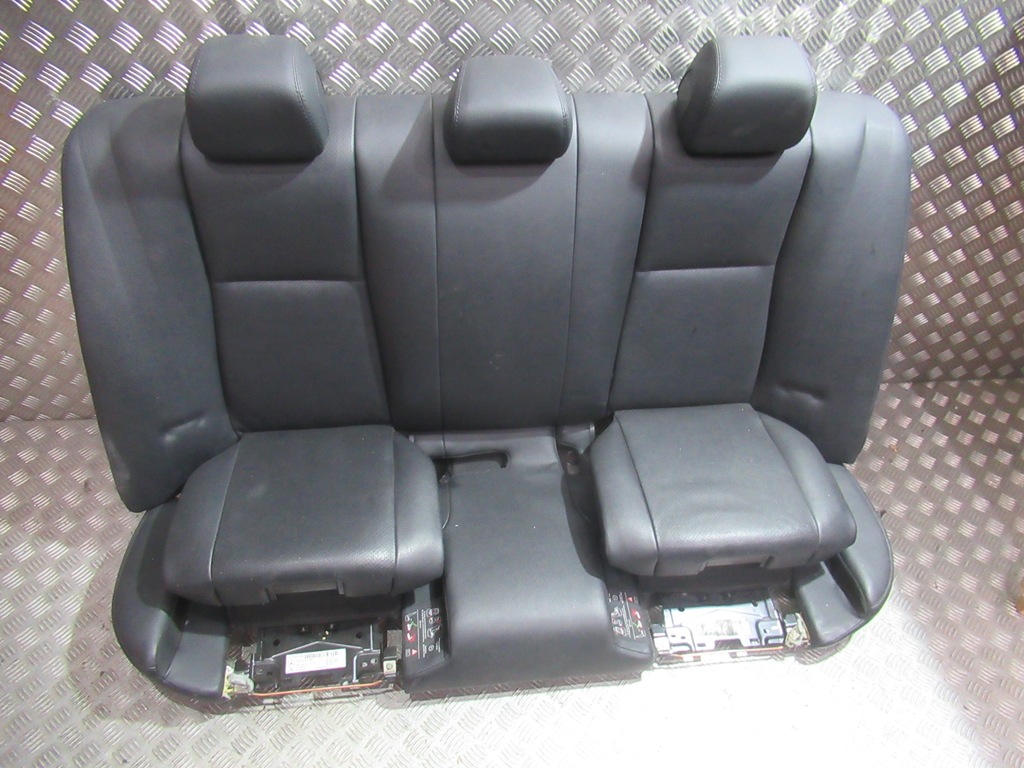 фото №8, W213 kombi заднее сиденье подъем isofix кожа