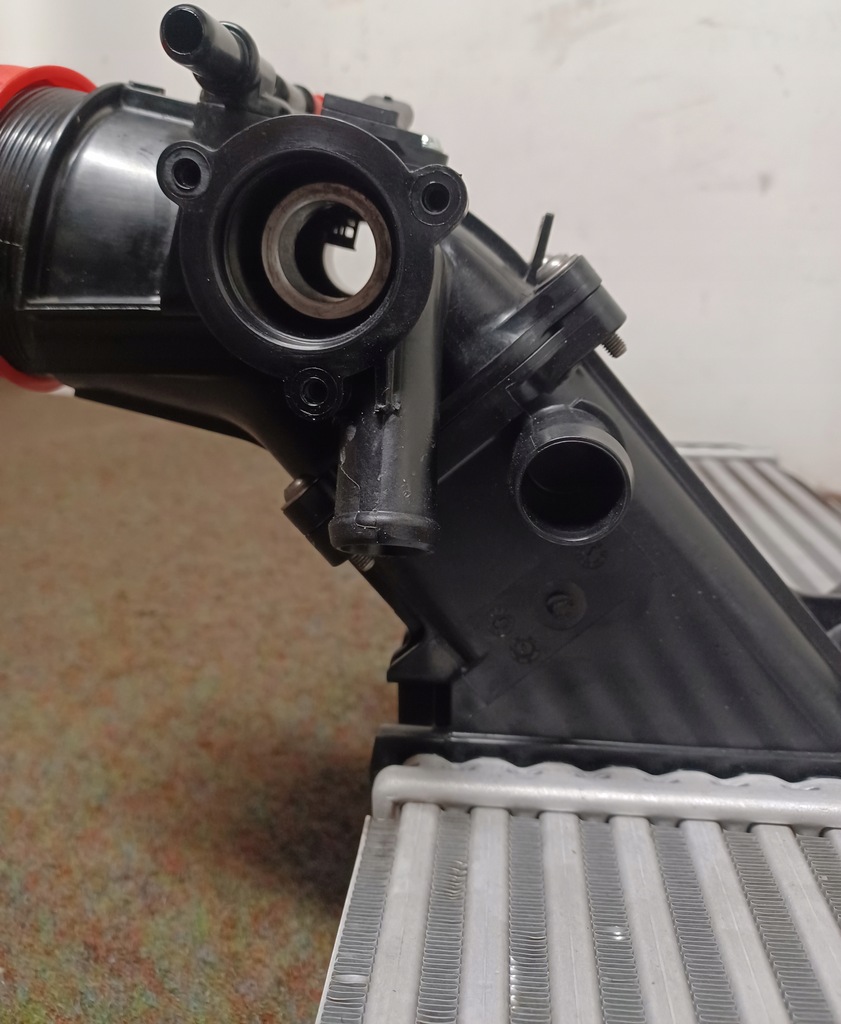 фото №8, Porsche 911 992 992145805f інтеркулер радіатор