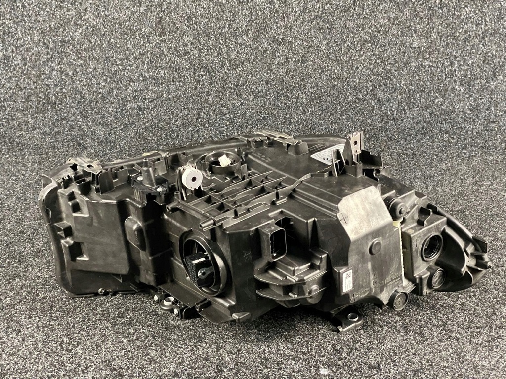 фото №6, Bmw seria 5 g30 g31 лампа full led ліва перед передня 8499115