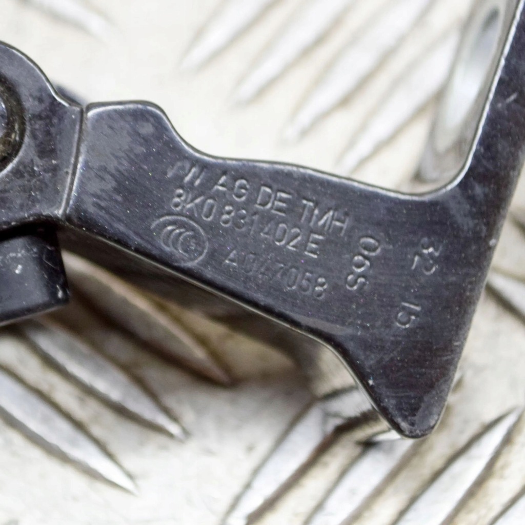 фото №7, Audi q5 sq5 2015 правая сторона петля верхний дверь задних