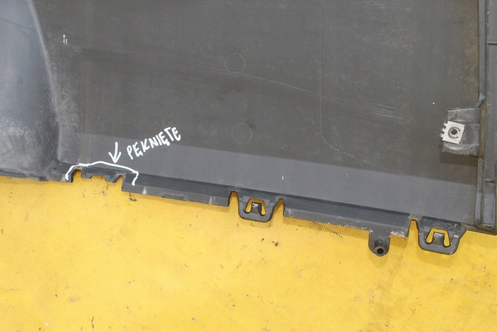 фото №8, Накладка крышки задняя renault espace iv 8200007893