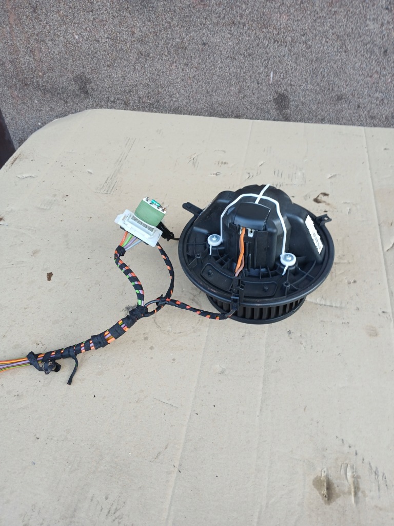 Купить Вентилятор воздуходувка резистор комплект оригинал mercedes w169 a klase