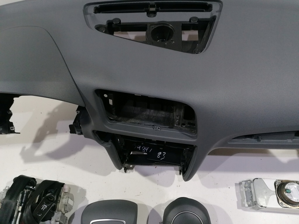 фото №6, Audi q5 8r приборная панель консоль подушка безопасности подушки безопасности ремни org