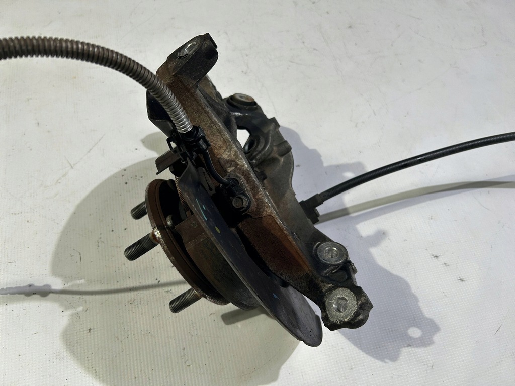 фото №9, Поворотный кулак ступица колеса правая задняя dodge challenger charger 6.2 6.4 srt 2015r-