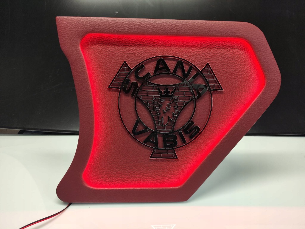 фото №7, Обшивки дверь scania s / r подсвечиваемые 24v