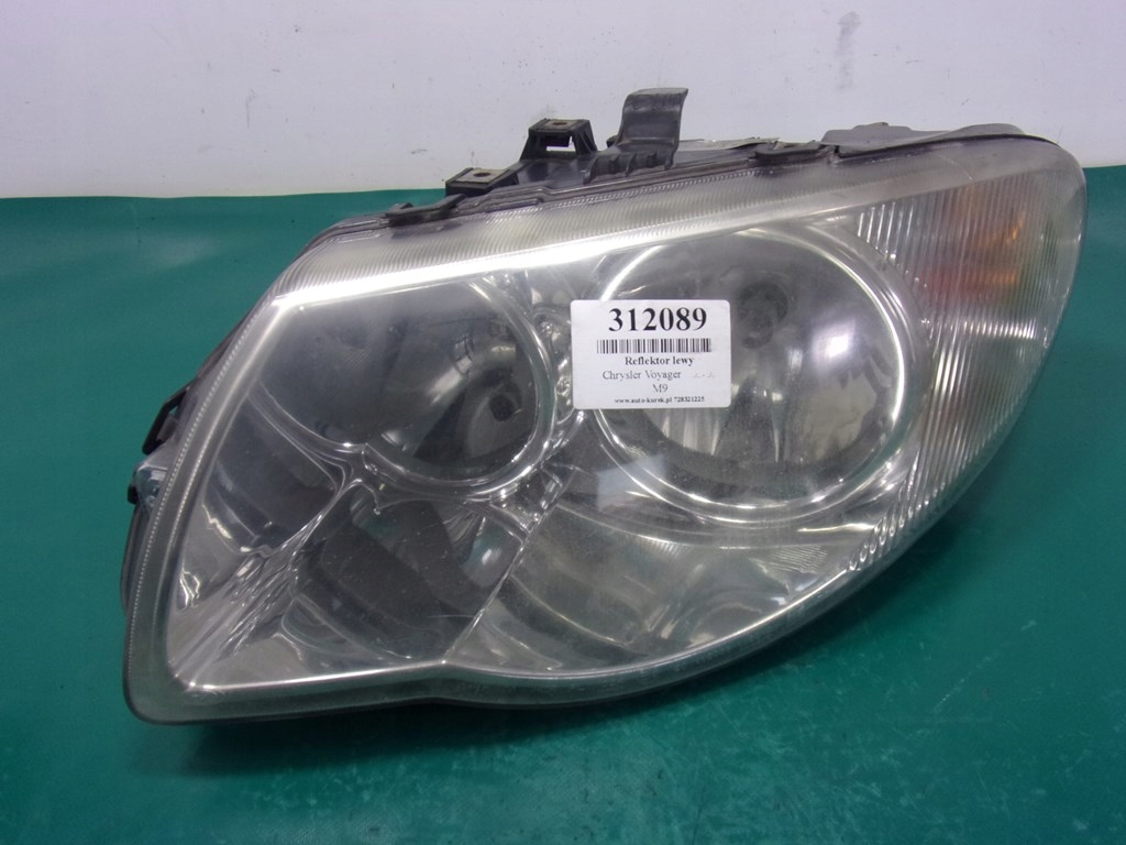фото №1, Chrysler voyager iv фара левый передний