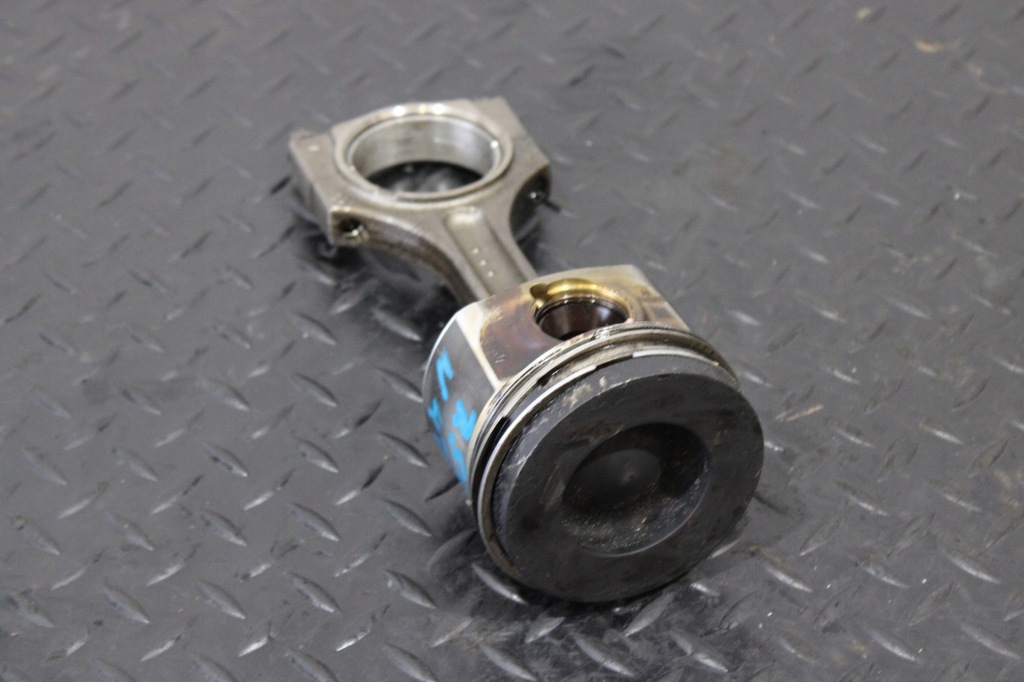 фото №1, Поршень шатун mini clubman r55 n47