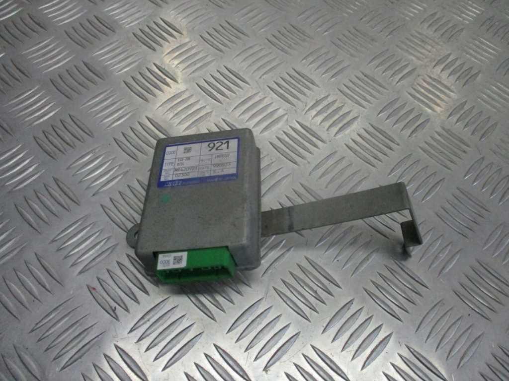 Купити Модуль блок керування mitsubishi carisma 1.9 did mr420921