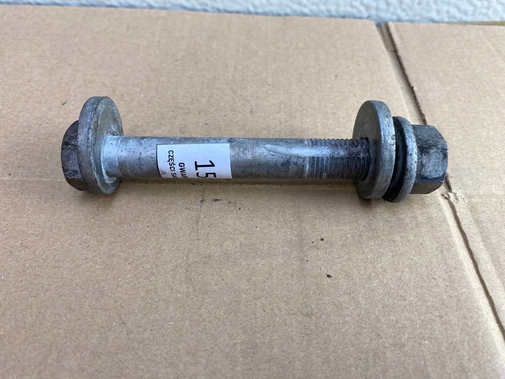 фото №1, Bmw 5 e60 e61 болт ексцентрикова