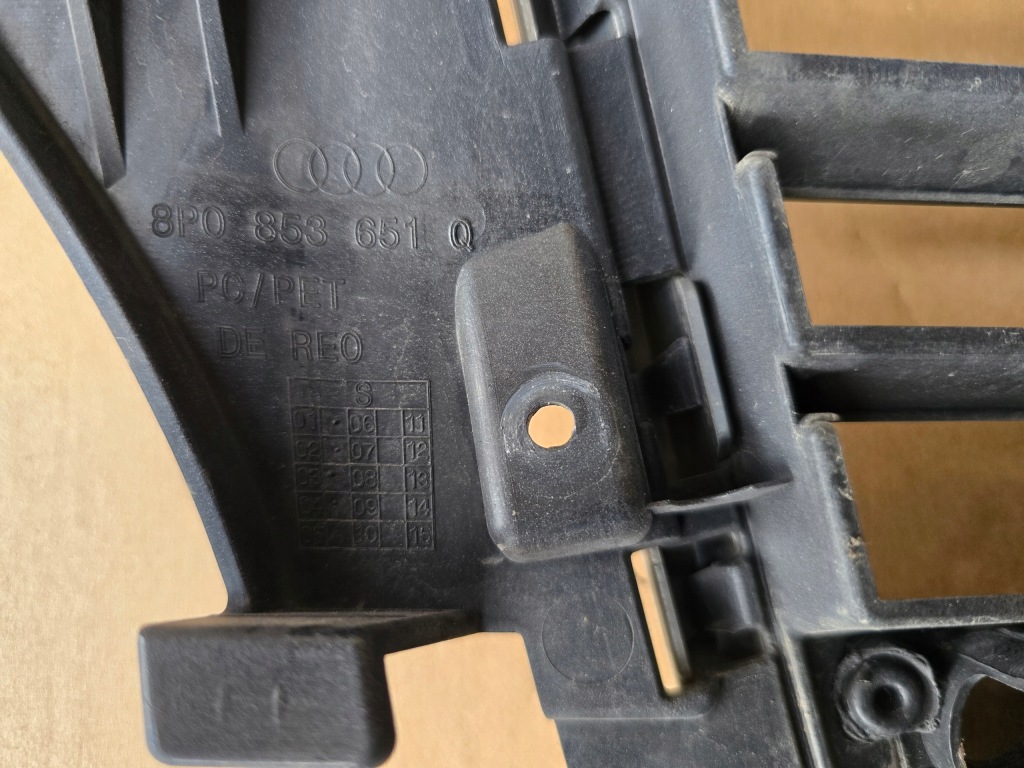 фото №3, Audi s3 8p0 lift решётка радиатора решётка радиатора 8p0853651q