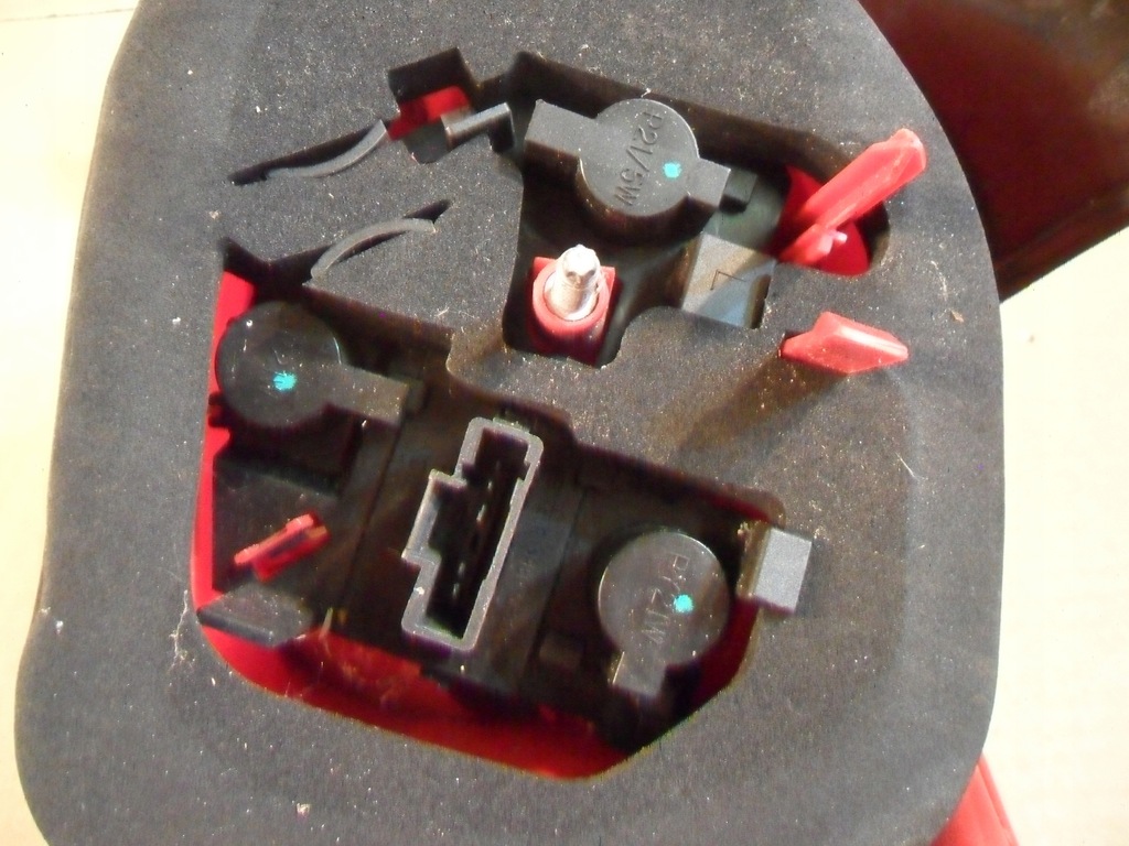 фото №12, Peugeot 206 plus 206+ лампа задняя левая 9685618280