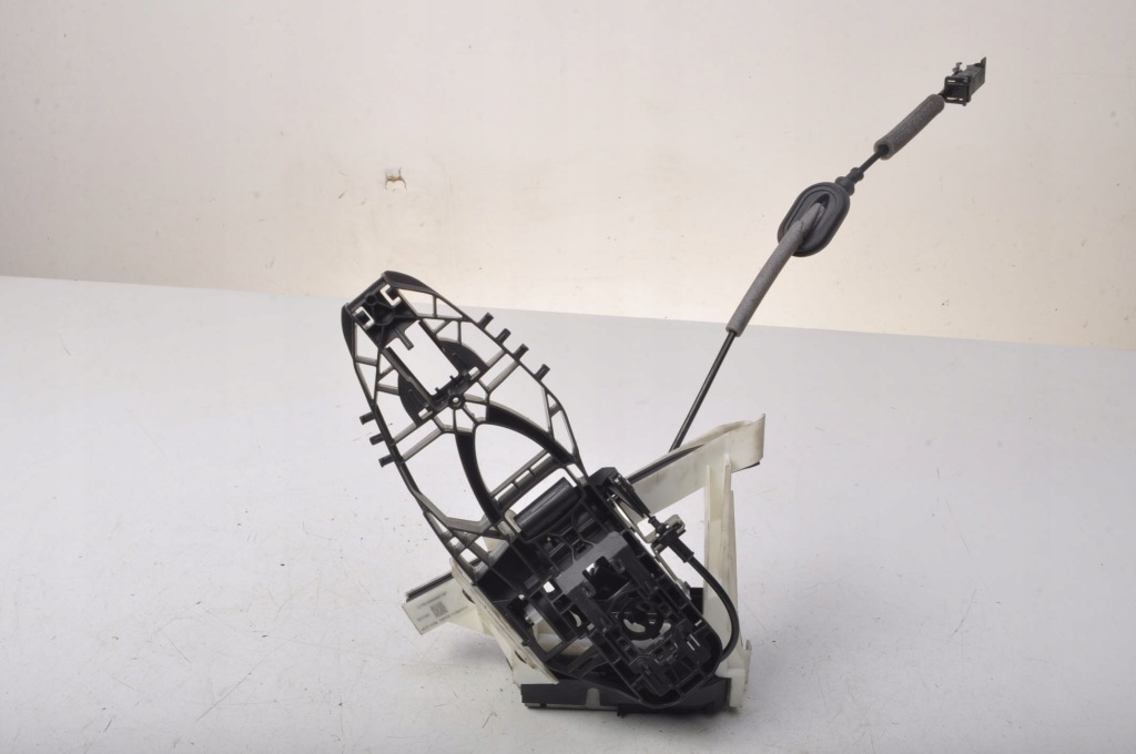 фото №1, Ford puma mk2 замок дверь левый задняя h1ba-a26413-de