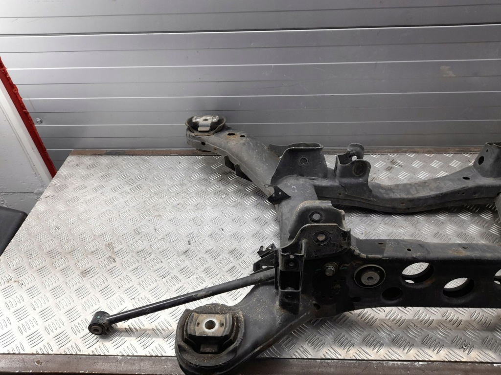 Mercedes-benz gl x166 a1663500032 задний  подрамник задние Киев