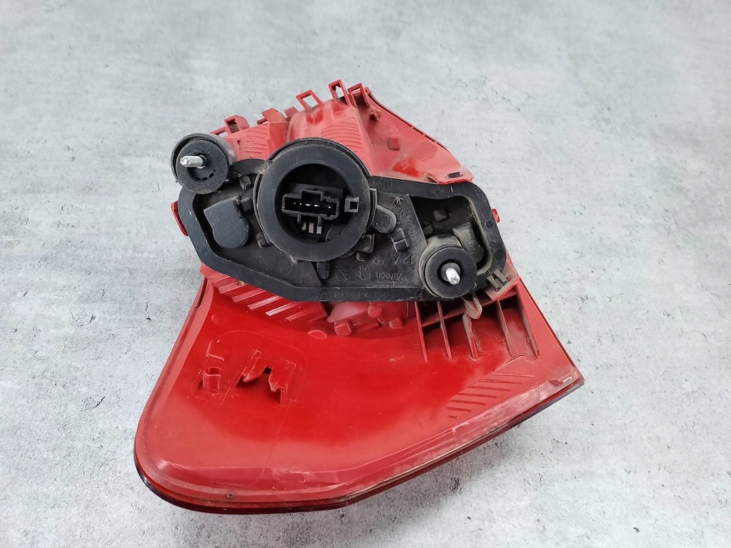 фото №7, Лампа задня права citroen c5 iii 9681063680 sedan