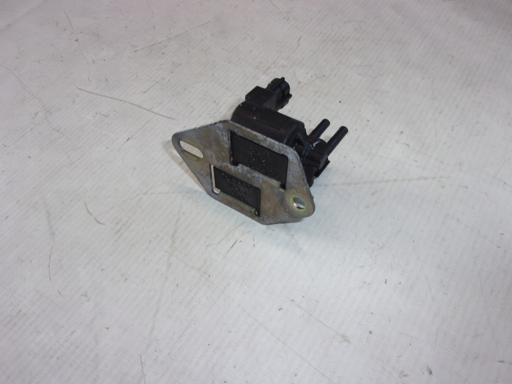 фото №1, Клапан вакууму mazda premacy i 2.0ditd