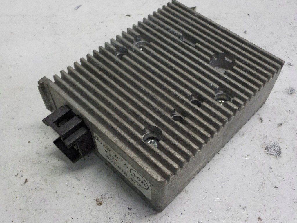 фото №2, Actros mp4 преобразователь напряжения