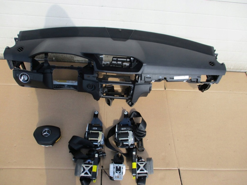 фото №2, Mercedes w212 lift приборная панель pulpit приборная панель подушка безопасности