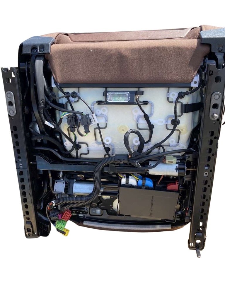 фото №13, Сиденье заднее сиденье кожа audi a4 b9