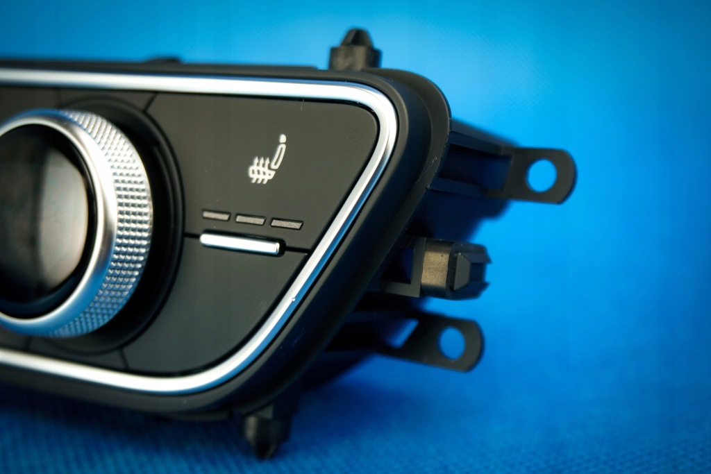 фото №7, Панель кондиционера audi a4 8w a5 lift 8w0820043bj