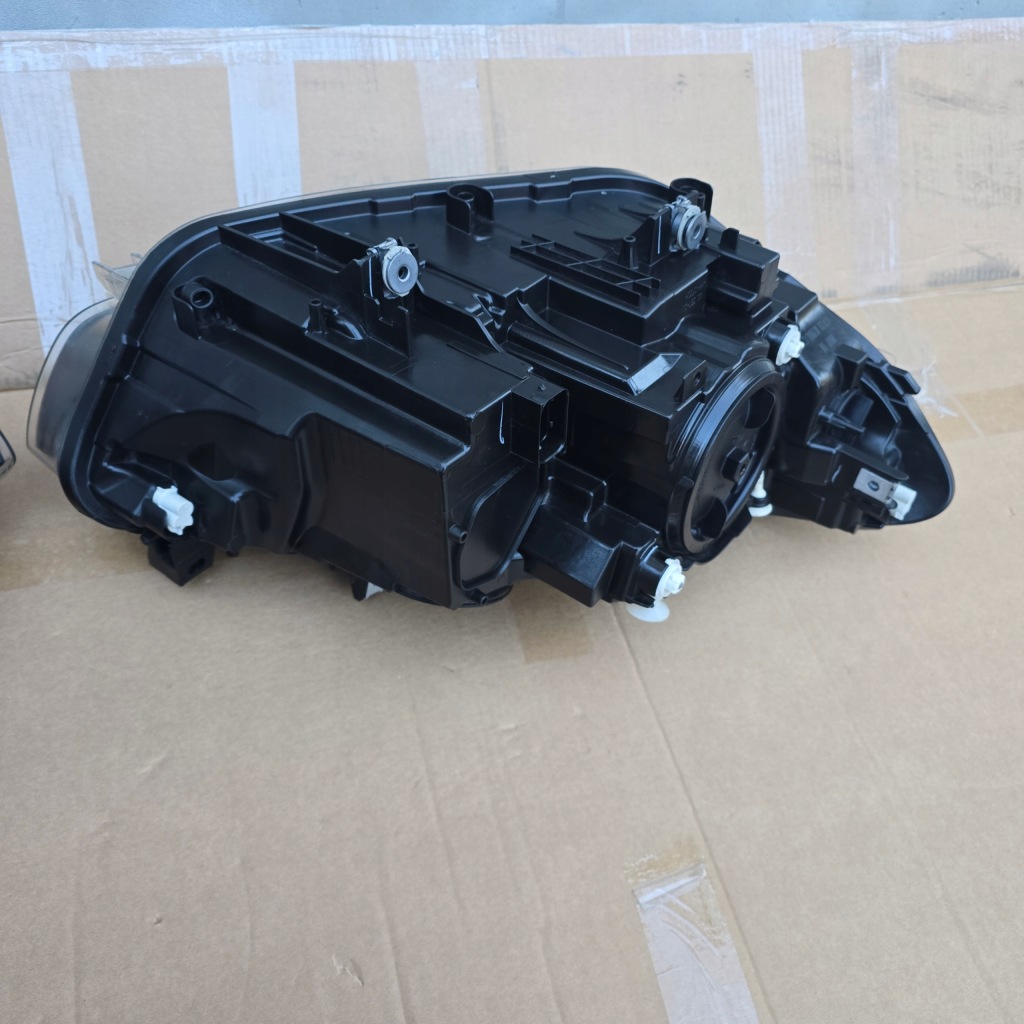 фото №9, Bmw 1 f20 f21 lift лампа лампи права ліва звичайна