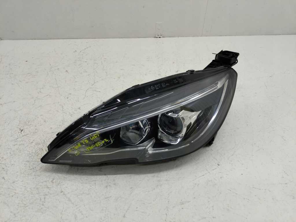 Купить Лампа перед левый левая peugeot 308 t9 lift 98169906