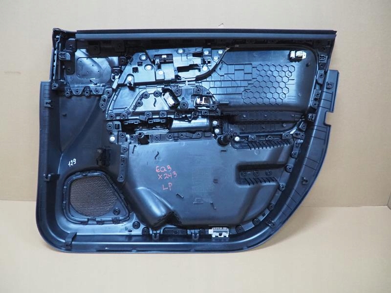 фото №9, Обивка обшивка дверь левый перед mercedes eqb x243