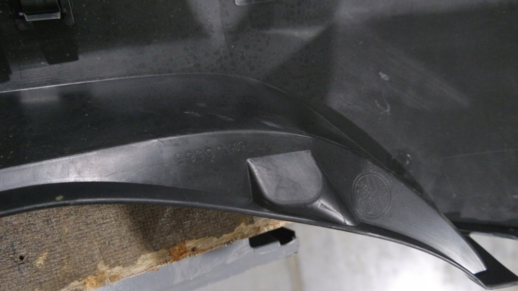 Бампер задний  задний 50556565 pod pdc alfa romeo giulia 17- версия benzynowa Недорого