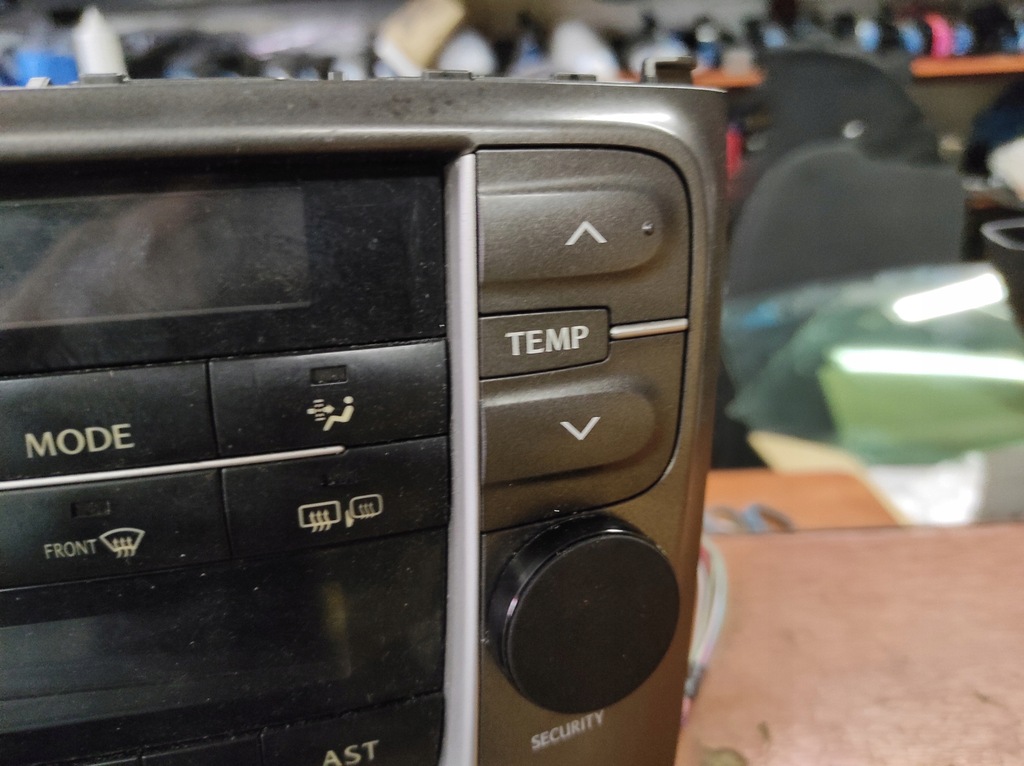 фото №4, Lexus is 220 радіо заводський панель обігріву кондиціонера