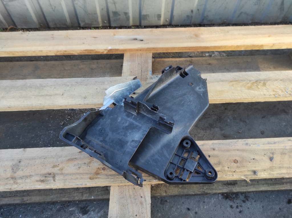 фото №1, Защита кронштейн замка левый перед volvo v60 30784314