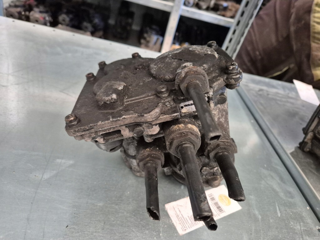 фото №1, Клапан модулятор гальмівний ebs europa man tgl tgm 81523016208