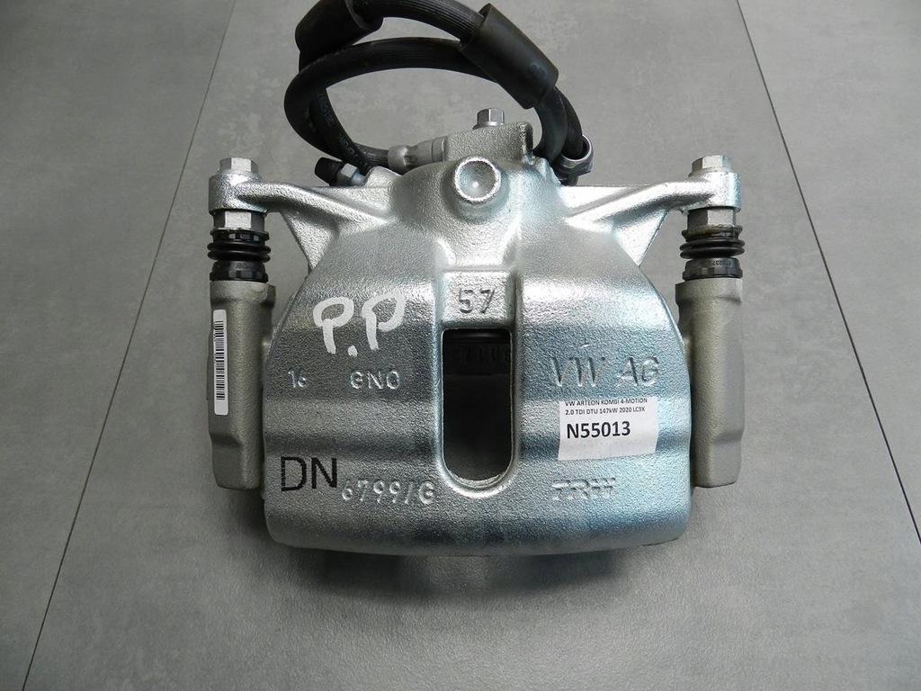 фото №1, Vw arteon супорт правий перед 3q0106l