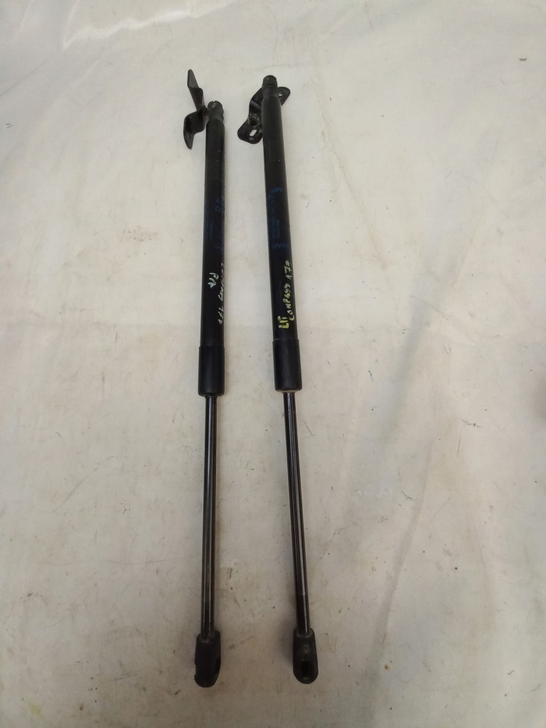 фото №1, Jeep compass 2.4 17 usa- амортизаторы задний крышки