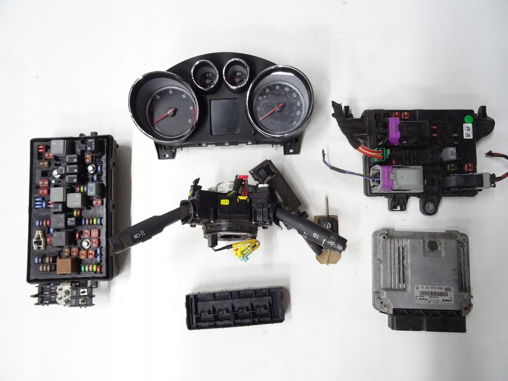 фото №1, Opel insignia a 2.0 cdti набір стартовий do запуск