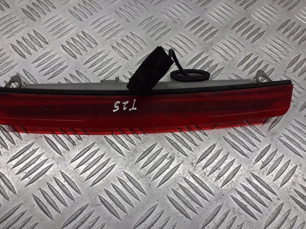 фото №3, Світло стоп-сигнал toyota avensis t25 kombi