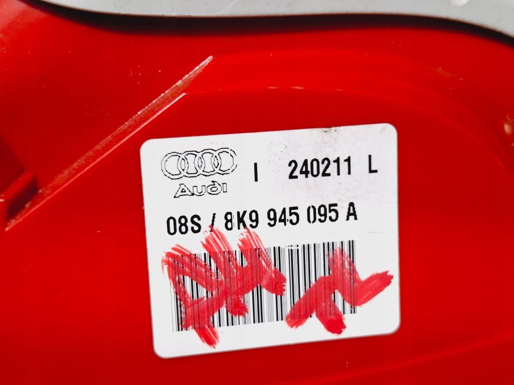 фото №9, Лампа задняя задняя задняя левая audi a4 s4 b8 kombi avant 8k9945095a