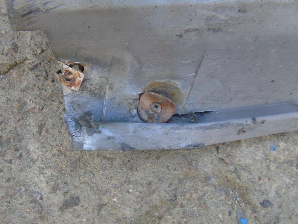 фото №4, Bmw 6 e63 e64 молдинг порог левая наружная