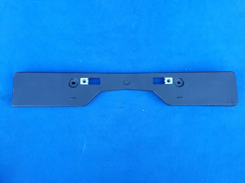 фото №1, Toyota rav4 2019- 19- подкладка pod номерной знак rej.