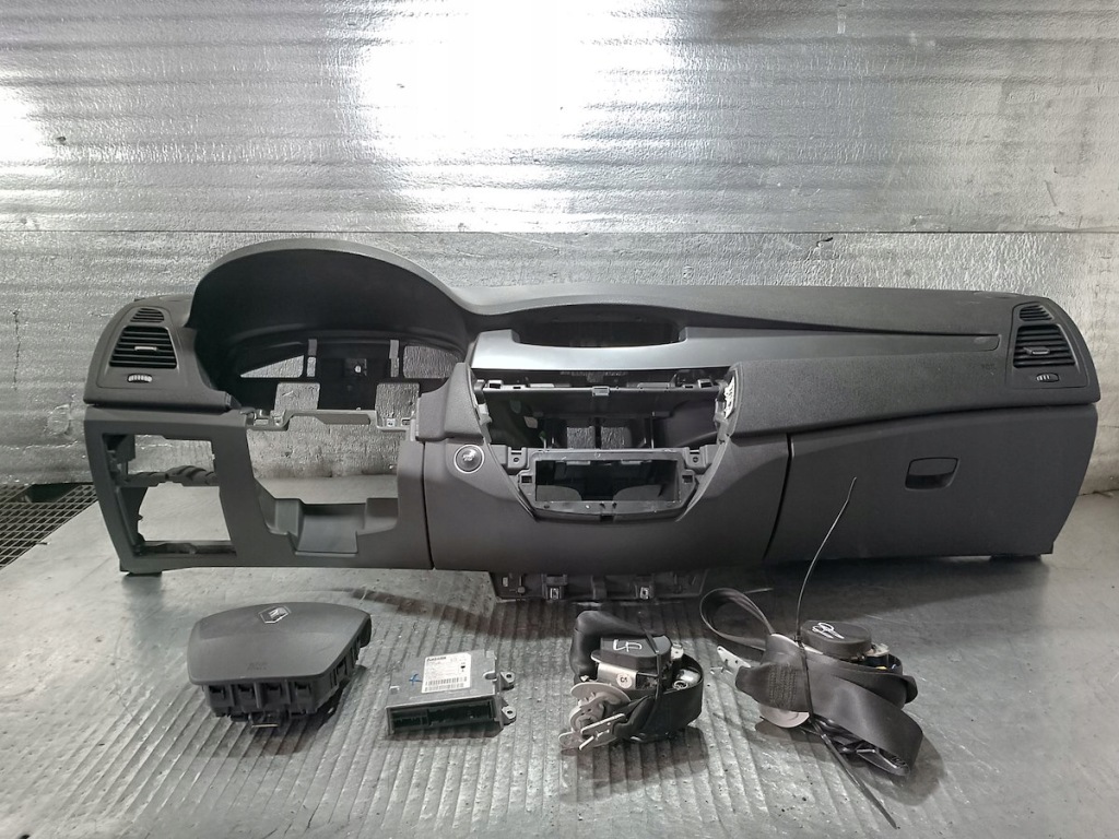 фото №1, Панель приладів приладова, консоль подушки безпеки датчик renault laguna iii 681000004r