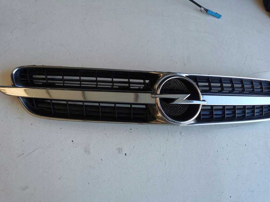 фото №1, Решітка радіатора решітка радіатора opel vectra gts.oryg gm