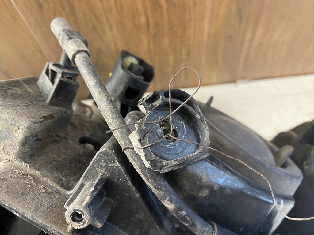 фото №16, Tesla s лампа правий перед ксенон 600591100b