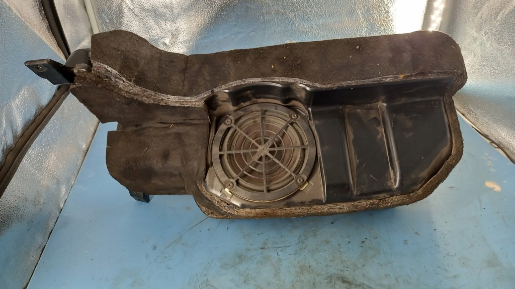 фото №1, Динамік ,suwoofer audi a6 97-04r
