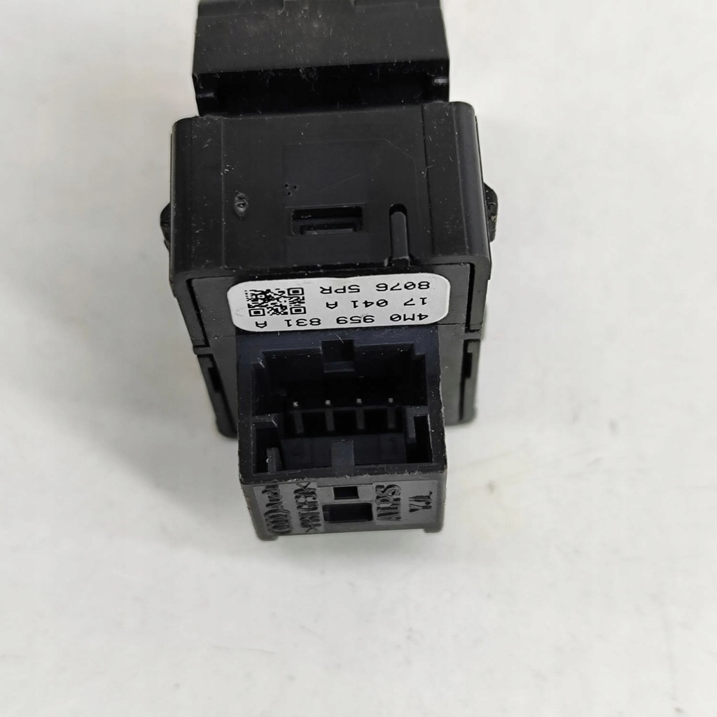 фото №6, Audi q5 sq5 2017 кнопка открывания крышки багажника