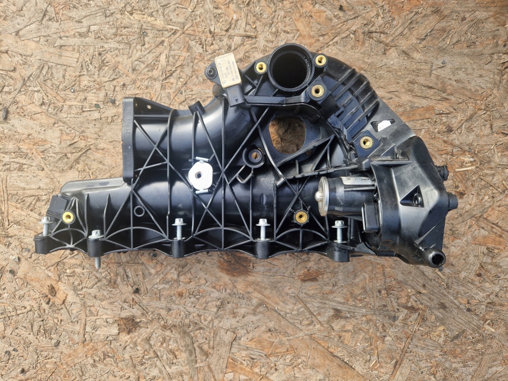 фото №1, Колектор впускний  mercedes x247 w177 2.0cdi 654920 a6540902101