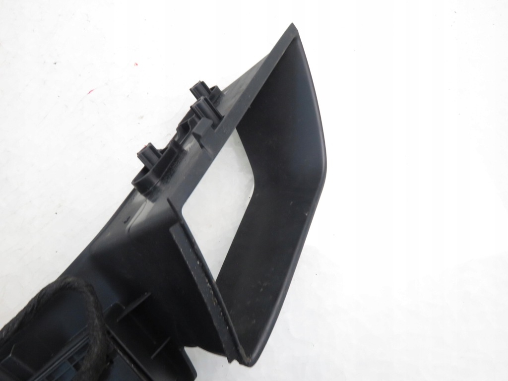 фото №6, Панель окон audi a4 b8 sedan 8k1867171d